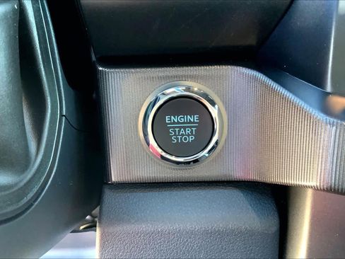 New 2026 Ford F350 Platinum w/ Tremor Off-Road Package image 17