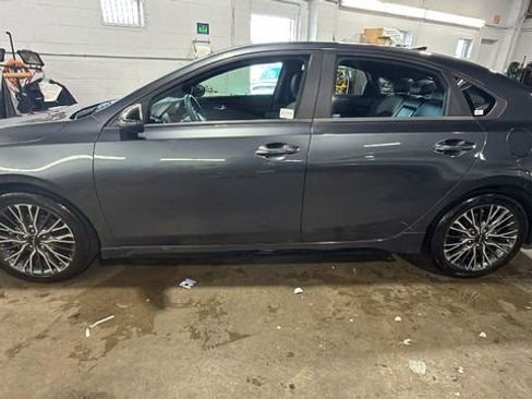 Used 2023 Kia Forte GT-Line w/ GT-Line Technology Package image 2