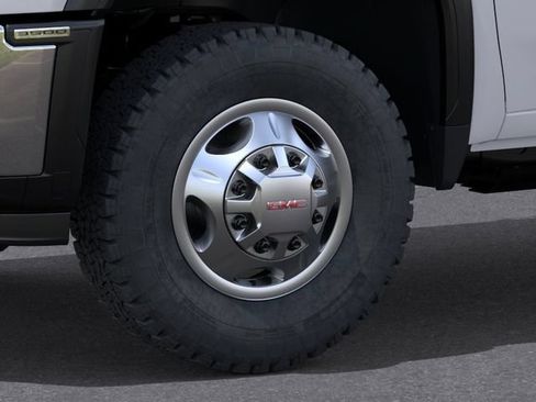 New 2026 GMC Sierra 3500 Pro AWD/4WD image 9