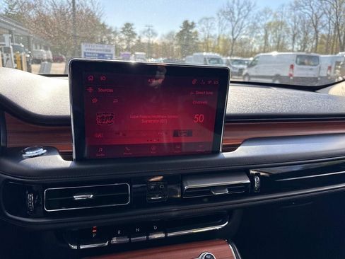 Used 2024 Lincoln Aviator Reserve w/ Elements Package Plus AWD/4WD image 23