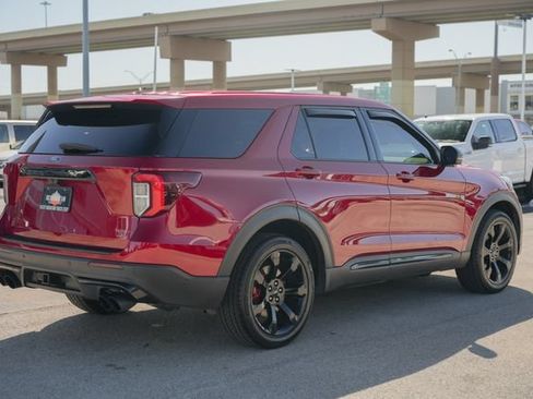 Used 2022 Ford Explorer ST w/ Equipment Group 401A AWD/4WD image 6