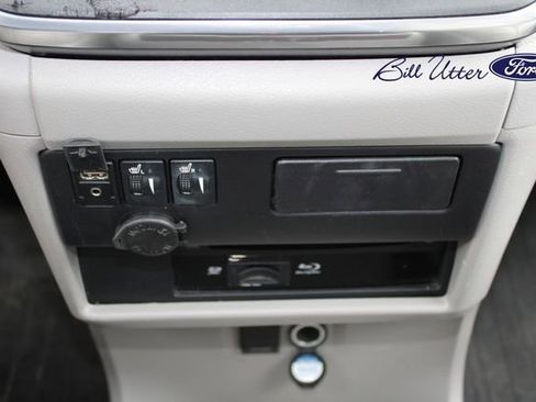 Used 2017 Toyota Sienna XLE Premium FWD image 20
