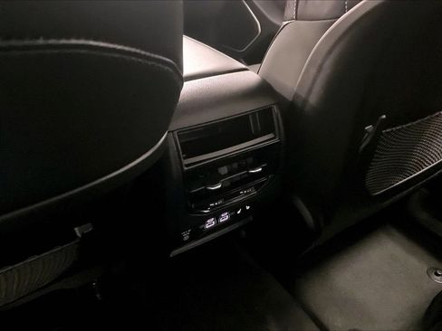 Used 2022 Jeep Grand Cherokee Limited AWD/4WD image 27