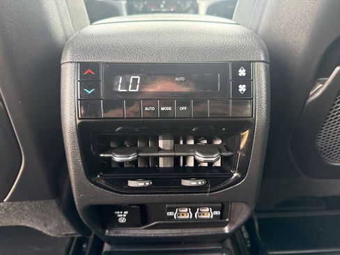 Used 2023 Jeep Grand Cherokee L Laredo AWD/4WD image 24