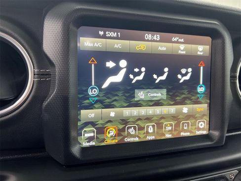 Used 2022 Jeep Wrangler Unlimited Sahara w/ Cold Weather Group image 16