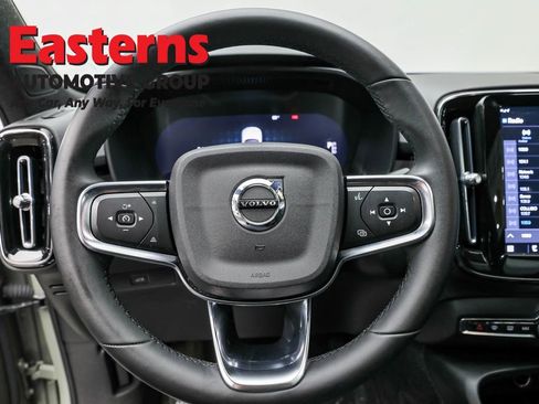 Used 2023 Volvo C40 P8 Recharge Plus w/ Climate Package image 15