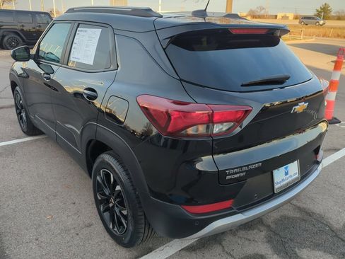 Used 2023 Chevrolet TrailBlazer LT w/ Convenience Package image 5