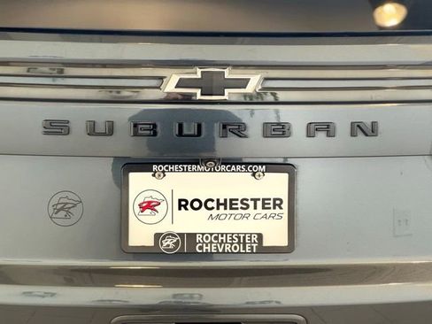 Used 2021 Chevrolet Suburban Z71 w/ Rear Media and Nav Package AWD/4WD image 47