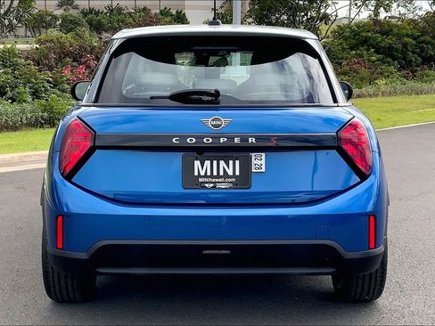 New 2026 MINI Cooper S FWD image 4