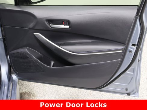Used 2022 Toyota Corolla SE image 31
