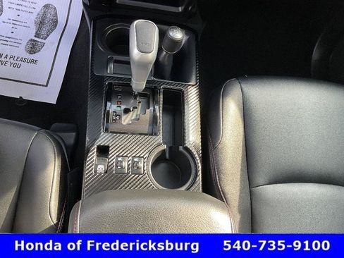 Used 2022 Toyota 4Runner TRD Off-Road Premium w/ Moonroof Package AWD/4WD image 39