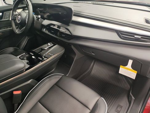 New 2026 Buick Enclave Avenir w/ Super Cruise Package image 8