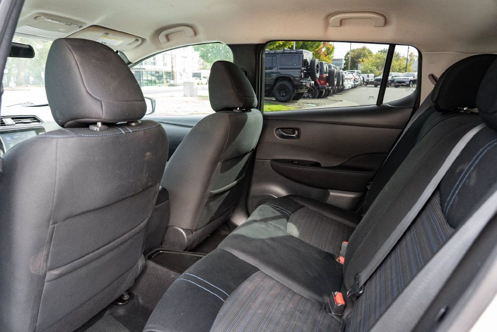 Used 2019 Nissan Leaf SV Plus w/ SV All Weather Package FWD image 23