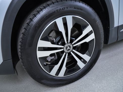 Certified 2025 Mercedes-Benz GLA 250 4MATIC image 13