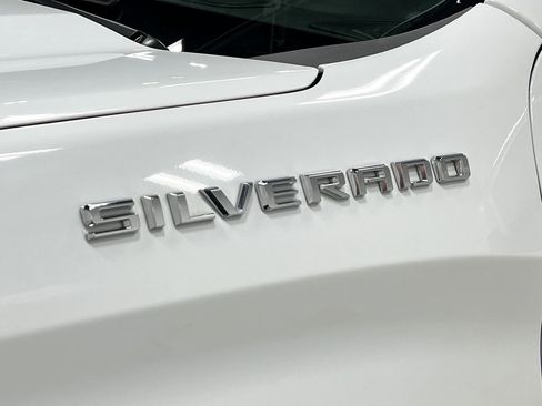Used 2020 Chevrolet Silverado 1500 LT w/ Convenience Package AWD/4WD image 39