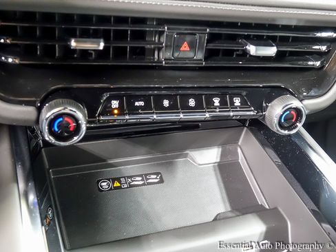 New 2026 Chevrolet Tahoe LT w/ Comfort Package image 18