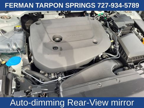 Certified 2024 Volvo XC40 B5 Plus image 22