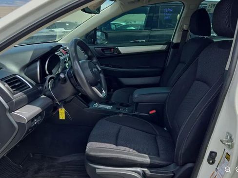 Used 2018 Subaru Outback 2.5i AWD/4WD image 7
