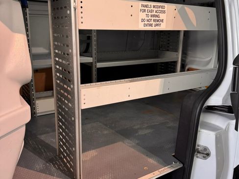 Used 2016 Ford Transit Connect XL image 28