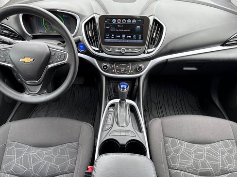 Used 2018 Chevrolet Volt LT image 13