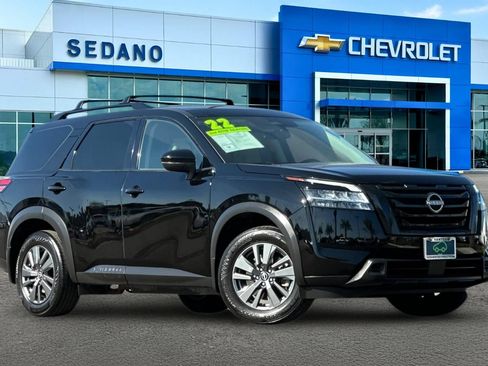 Used 2022 Nissan Pathfinder SV w/ SV Black Package FWD image 2