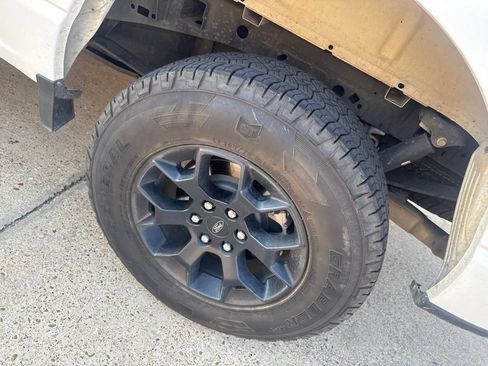 Used 2025 Ford F150 STX w/ Equipment Group 201A FX4 AWD/4WD image 7