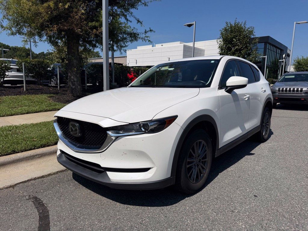 Used 2019 MAZDA CX-5 Touring FWD image 1