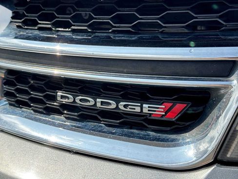 Used 2013 Dodge Avenger SE FWD image 10