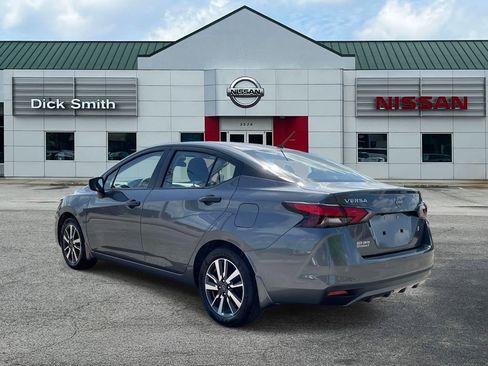 Used 2025 Nissan Versa S w/ S Plus Package image 4