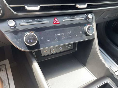 Used 2024 Hyundai Sonata SEL FWD image 30
