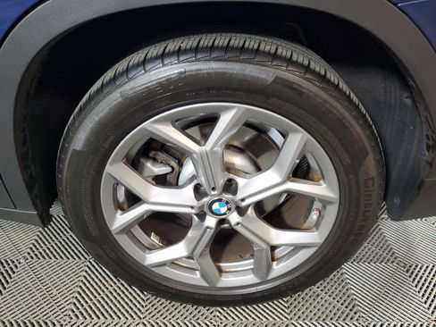 Used 2024 BMW X3 xDrive30i w/ Premium Package AWD/4WD image 11