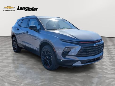 New 2025 Chevrolet Blazer LT w/ Redline Edition image 4