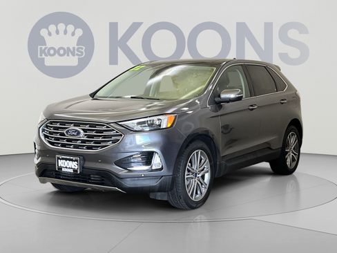 Used 2022 Ford Edge Titanium w/ Class II Trailer Tow Package AWD/4WD image 1