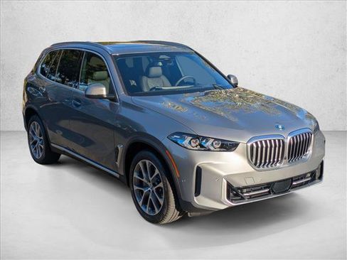 Used 2026 BMW X5 xDrive50e w/ Executive Package AWD/4WD image 6