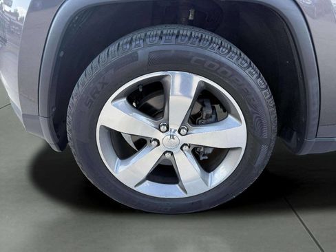 Used 2014 Jeep Grand Cherokee Limited w/ Trailer Tow Group IV image 22