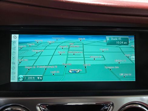 Used 2015 Rolls-Royce Wraith image 25