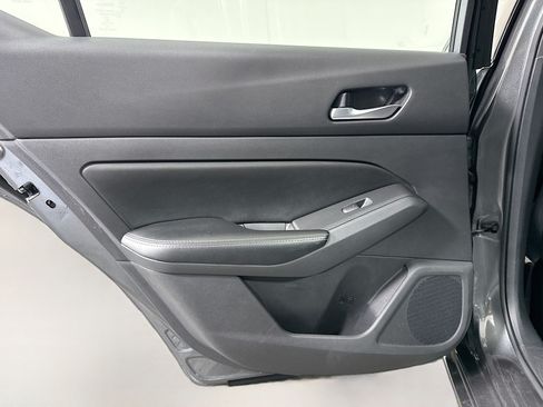 Used 2022 Nissan Altima 2.5 SV FWD image 26