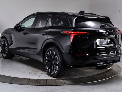 Used 2024 Chevrolet Blazer EV RS AWD/4WD image 4
