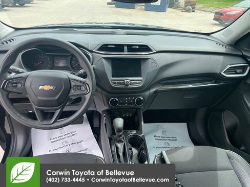 Used 2023 Chevrolet TrailBlazer LS FWD image 20