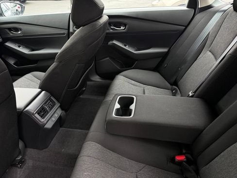 Used 2025 Honda Accord SE image 18