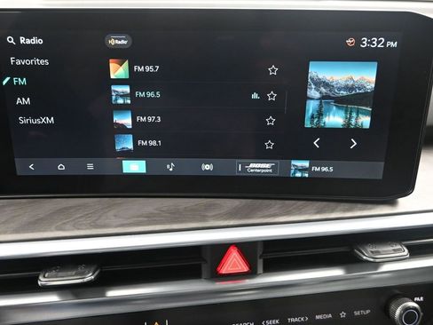 Certified 2025 Kia Sorento SX Prestige w/ Sage Leather Package image 21