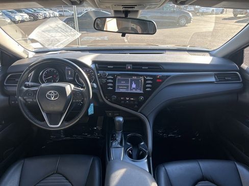 Used 2019 Toyota Camry SE image 20