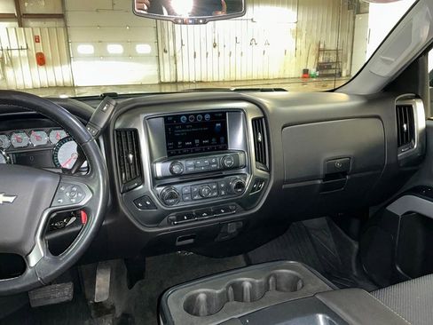 Used 2019 Chevrolet Silverado 1500 LT w/ All Star Edition image 17