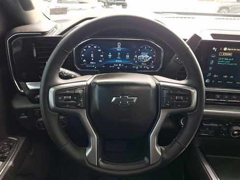 Certified 2025 Chevrolet Silverado 2500 LTZ w/ LTZ Plus Package image 21