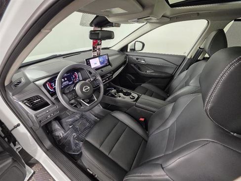 Used 2024 Nissan Rogue SL w/ SL Premium Package AWD/4WD image 28