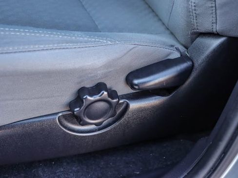 Used 2020 Toyota Tacoma SR5 image 22