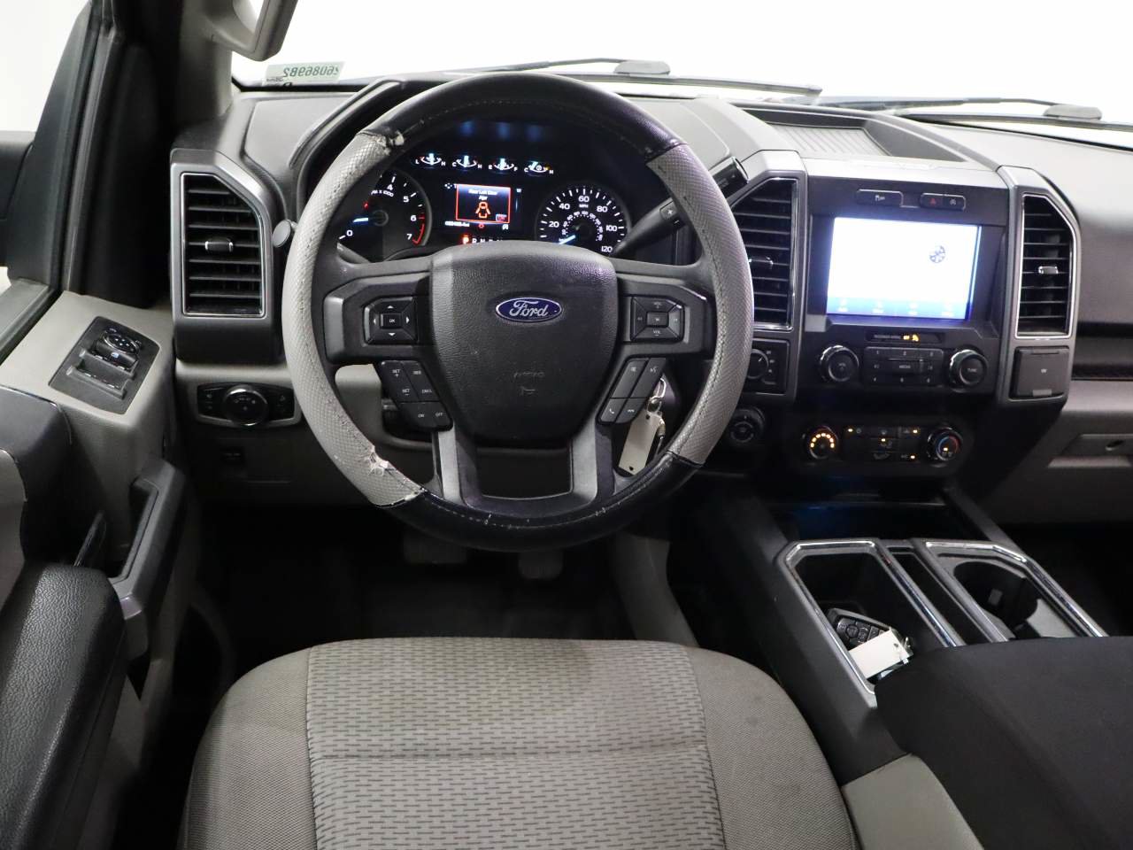 Used 2020 Ford F150 XLT w/ Trailer Tow Package AWD/4WD image 4