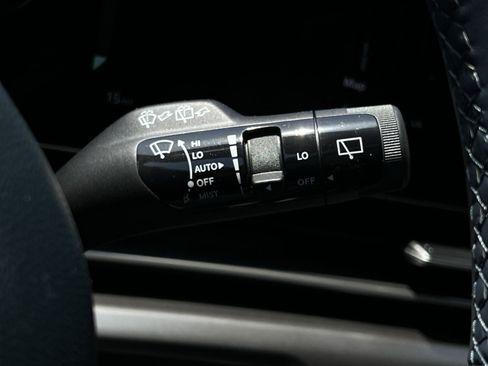 New 2026 Kia Carnival SX w/ SX Dark Edition Package FWD image 27