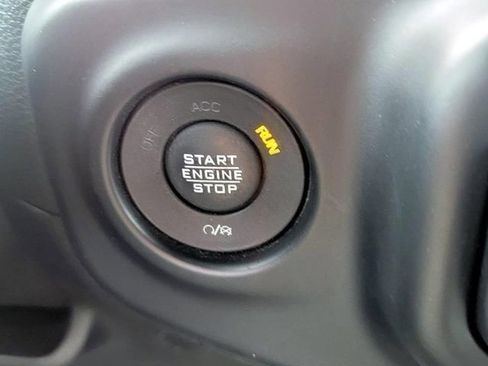 Used 2021 Jeep Wrangler Unlimited Rubicon image 22