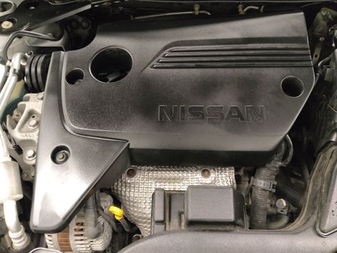 Used 2015 Nissan Altima 2.5 S w/ Special Edition Package FWD image 30